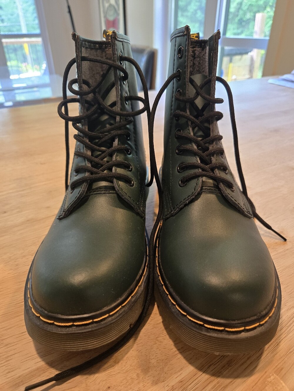 Dr. Martens AirWair Green Leather Boots EU 42 / UK 9 / US 11